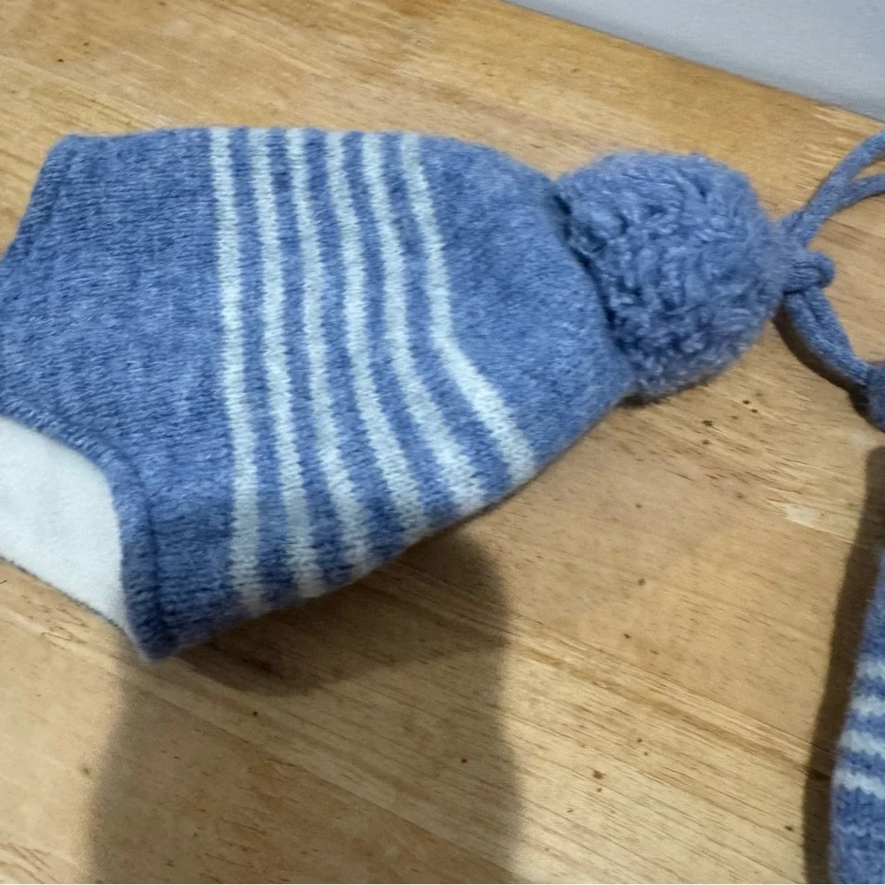 Barts Baby‎ Rylie Earflap Beanie and mittens